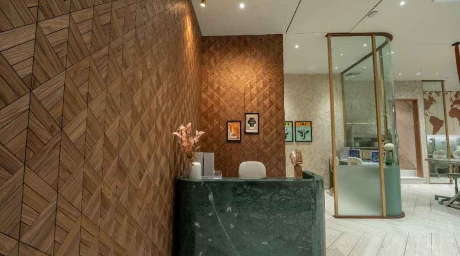 9-Business-Bay-Receptionview